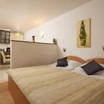 Just Meters From The Sea Lavica Beachfront