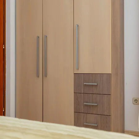 Premium - Lavica